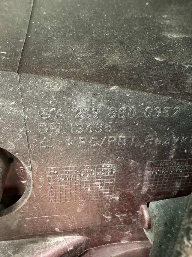 Defensa Mercedes CLS 2008