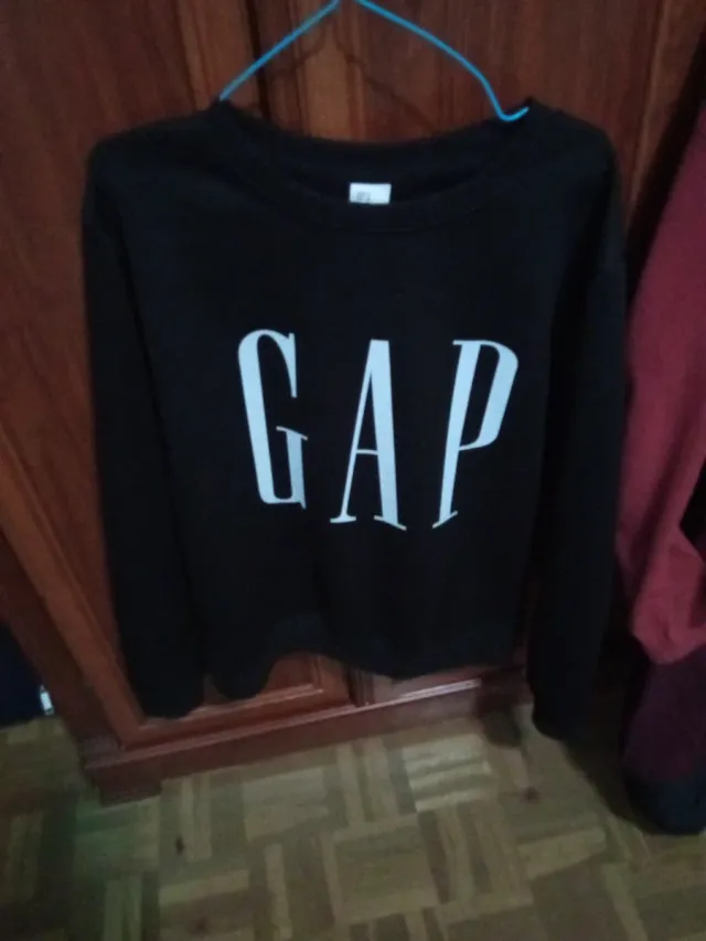 Sudadera GAP Negra