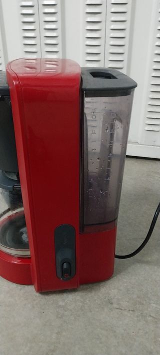 Cafetera Bosch Roja se
En  Beun estado 