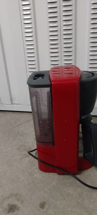 Cafetera Bosch Roja se
En  Beun estado 