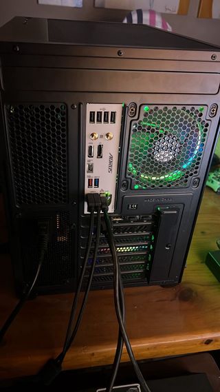 PC Gamer i7 12700KF RTX 4070 Refrigeración Líquida