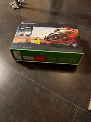 Xbox One X Forza Horizon 4 da 1 TB