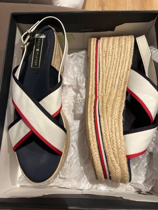 Sandalias Cuña T.41 Tommy Hilfiger Azul Blanco