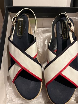 Sandalias Cuña T.41 Tommy Hilfiger Azul Blanco