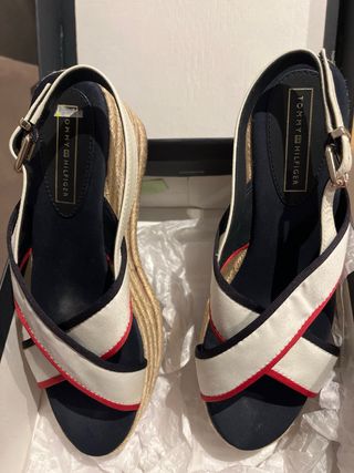 Sandalias Cuña T.41 Tommy Hilfiger Azul Blanco