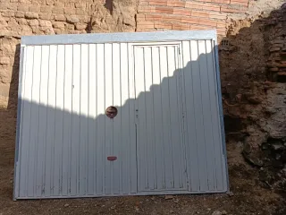 Trasera de garaje