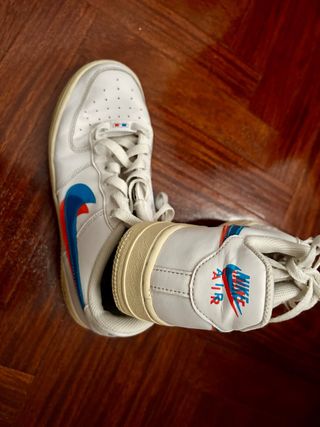Zapatillas Nike Air Blancas y Azules