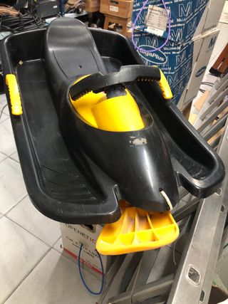 Trineo con volante y freno