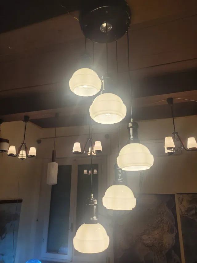 Lampada a sospensione anni '70 vetro e metallo