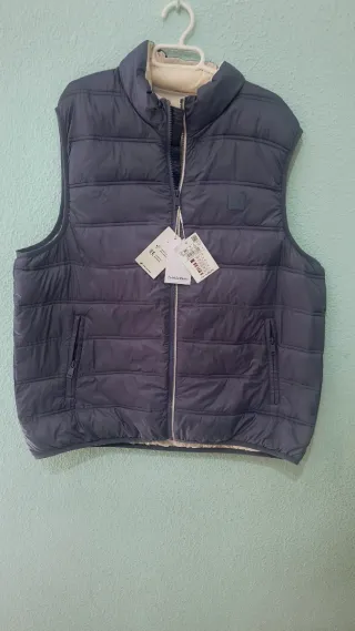Chaleco Pedro del Hierro Gris y Beige.

