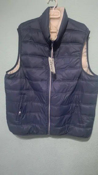 Chaleco Pedro del Hierro Gris y Beige.
