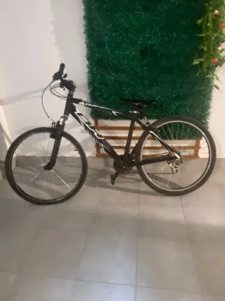 Bicicleta BH Overx seminueva