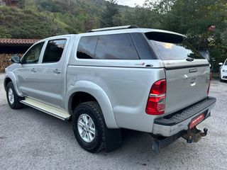 TOYOTA Hilux 3.0 D4D Doble Cabina VX 4x4   