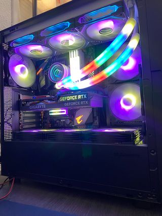 TORRE RTX 4060 8Gb  i9 9900K 64Gb RAM GAMING