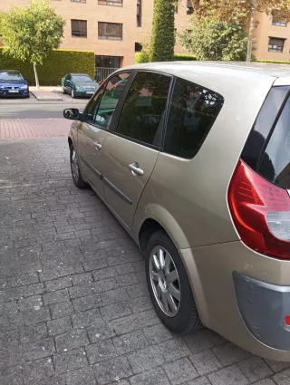 Renault Grand Scenic 2009
