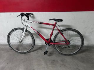 Bicicleta de Montaña BH Roja y Blanca