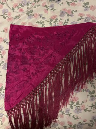 Mantoncillo Fucsia Niña