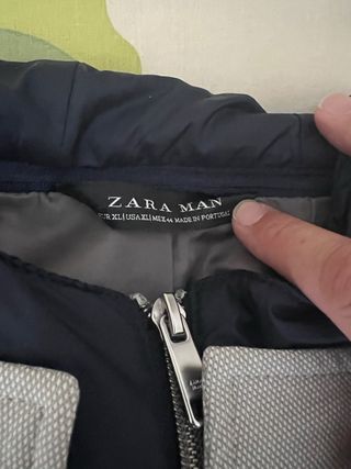Americana Zara con capucha y cortavientos