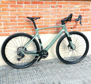 SCOTT ADDICT GRAVEL CARBONO 2025. Talla M