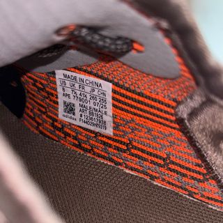 Adidas Yeezy Boost 350 V2 Beluga