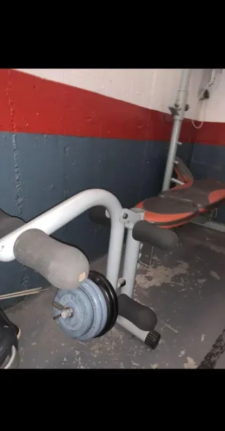 Máquina de gimnasio multifunción