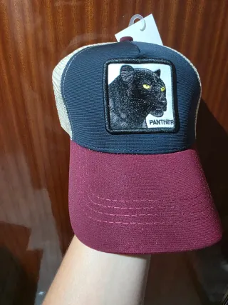 Gorra Trucker Pantera Negra