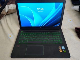 Portátil HP i7-7700HQ 24GB RAM 1.5TB