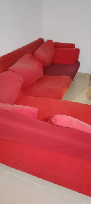 Sofá modular tela rojo y rosa