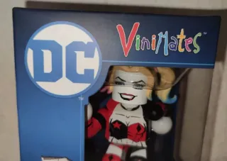 FIGURA VINIMATES DC COMICS HARLEY QUINN NUEVA