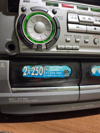 Altavoces Aiwa HiFi Minicadena.