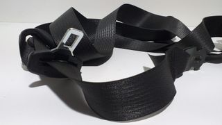 CINTURON SEGURIDAD TRASERO DERECHO 151501 CHEVROLET AVEO