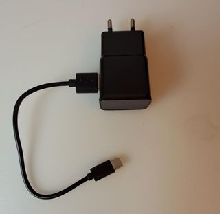 Cámara cargador espía con wifi