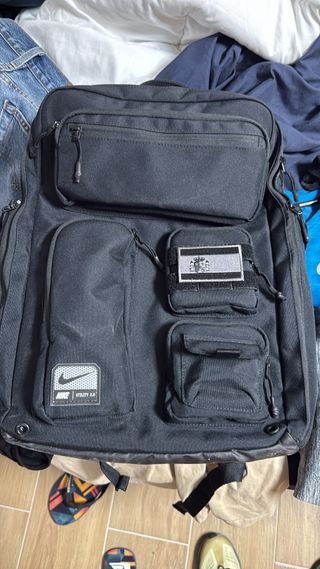 Mochila Nike Utility 2.0 Negra