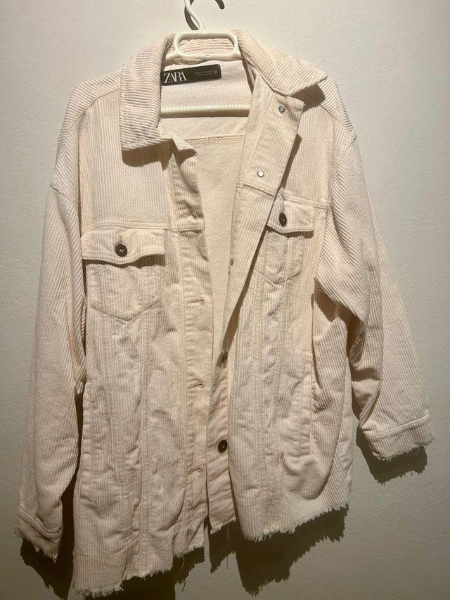 Cazadora Zara Pana Beige