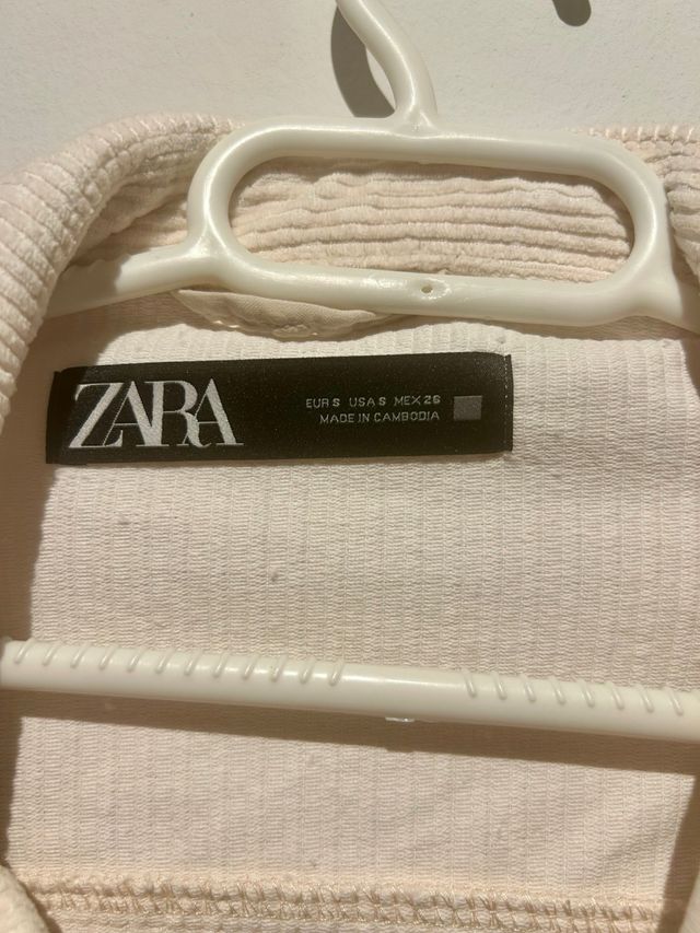 Cazadora Zara Pana Beige