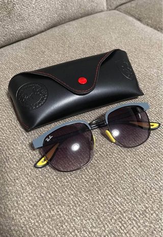 Gafas de sol Ray-Ban doradas y verdes