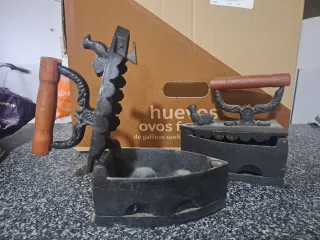 Planchas antiguas de hierro fundido