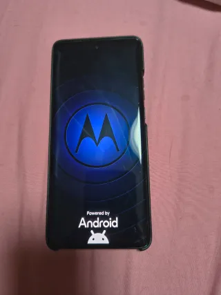 Telefono cellulare Motorola Edge 40 Neo + 4 custodie