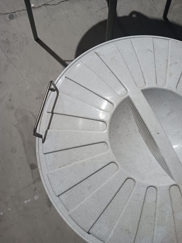 Cubo multiusos con tapa gris