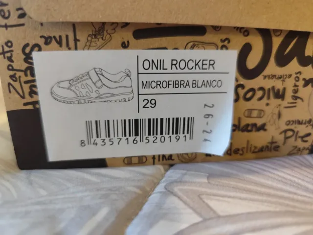 Zapatos FeroZ Onil Blancos Talla 29