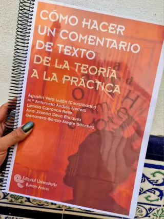 Libro para comentario de texto Uned
