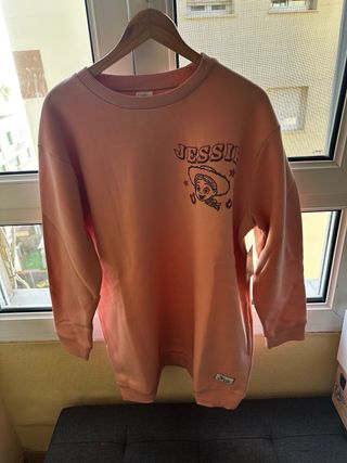 Sudadera rosa con estampado Jessie 3/4