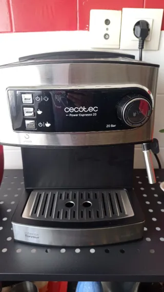 Cafetera Cecotec Power Espresso 20