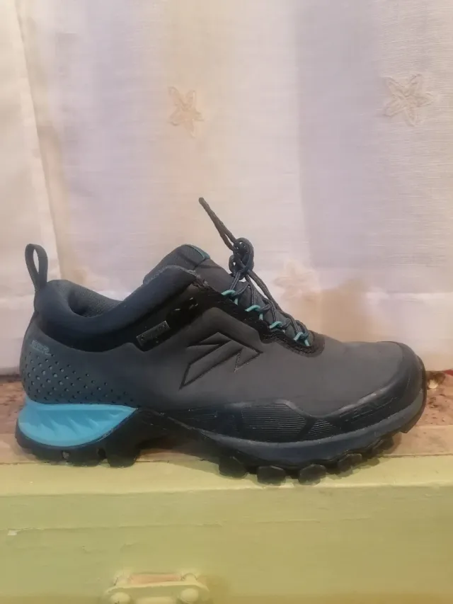 Zapatilla mujer senderismo Tecnica azul