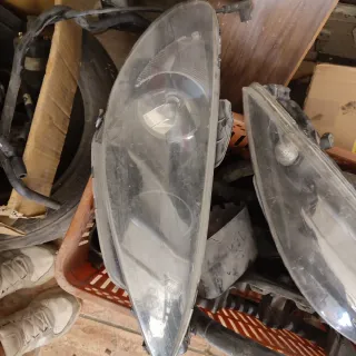 Faros Peugeot 206