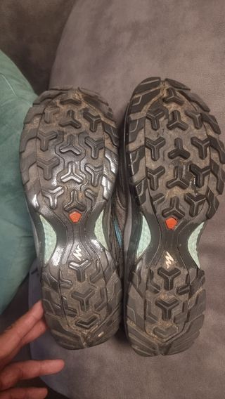 Zapatillas trekking Quechua Talla 42