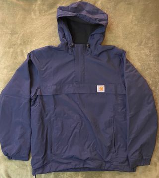 Abrigo Carhartt con capucha 