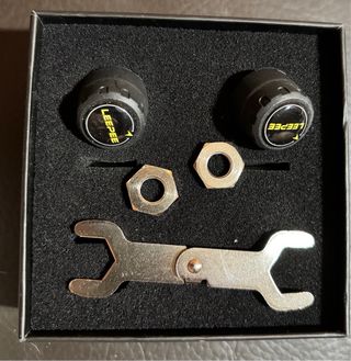 Sistema monitoreo presión neumáticos motocicleta