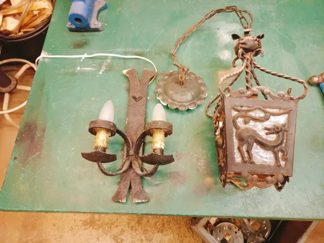 Farol y aplique antiguos