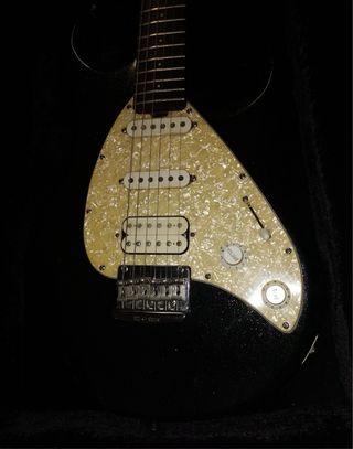 MusicMan Silhouette Special 2001